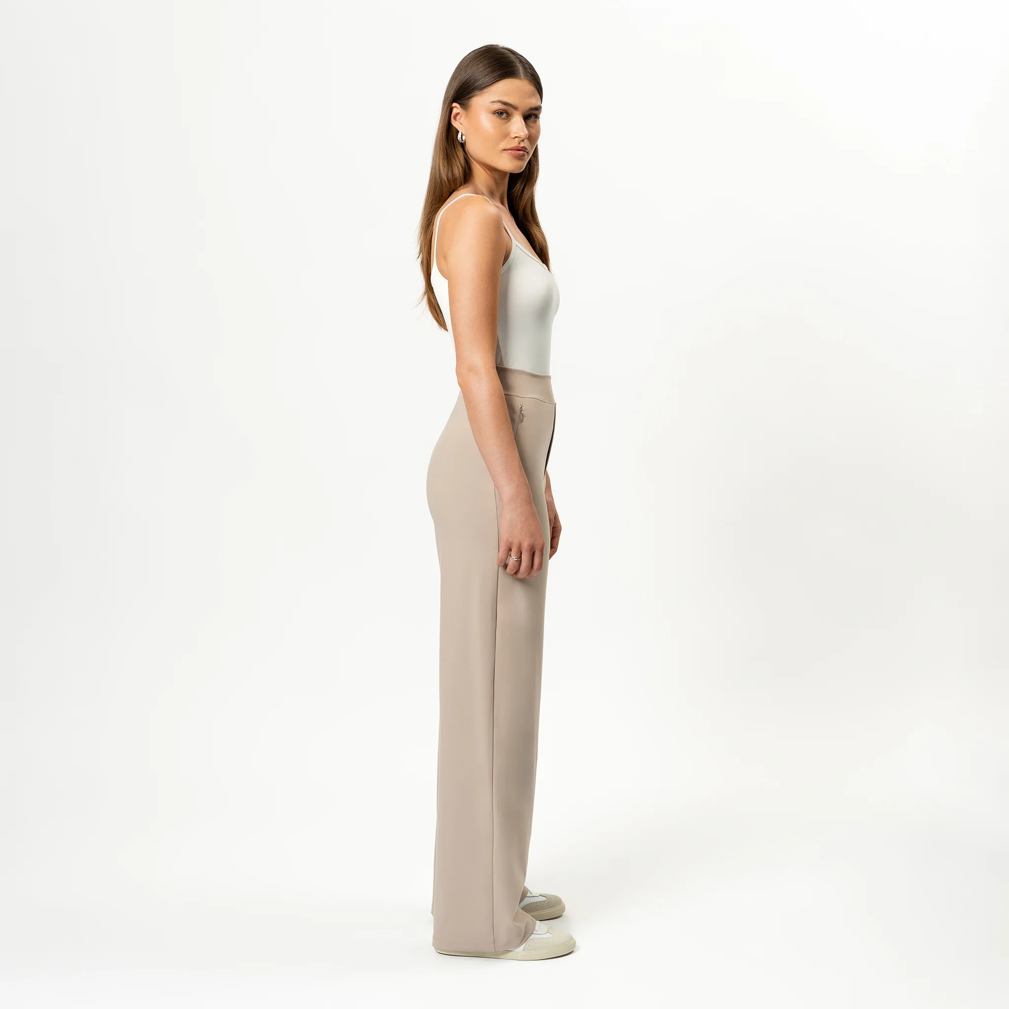 Asana Relaxed Straight Trouser - Image 4