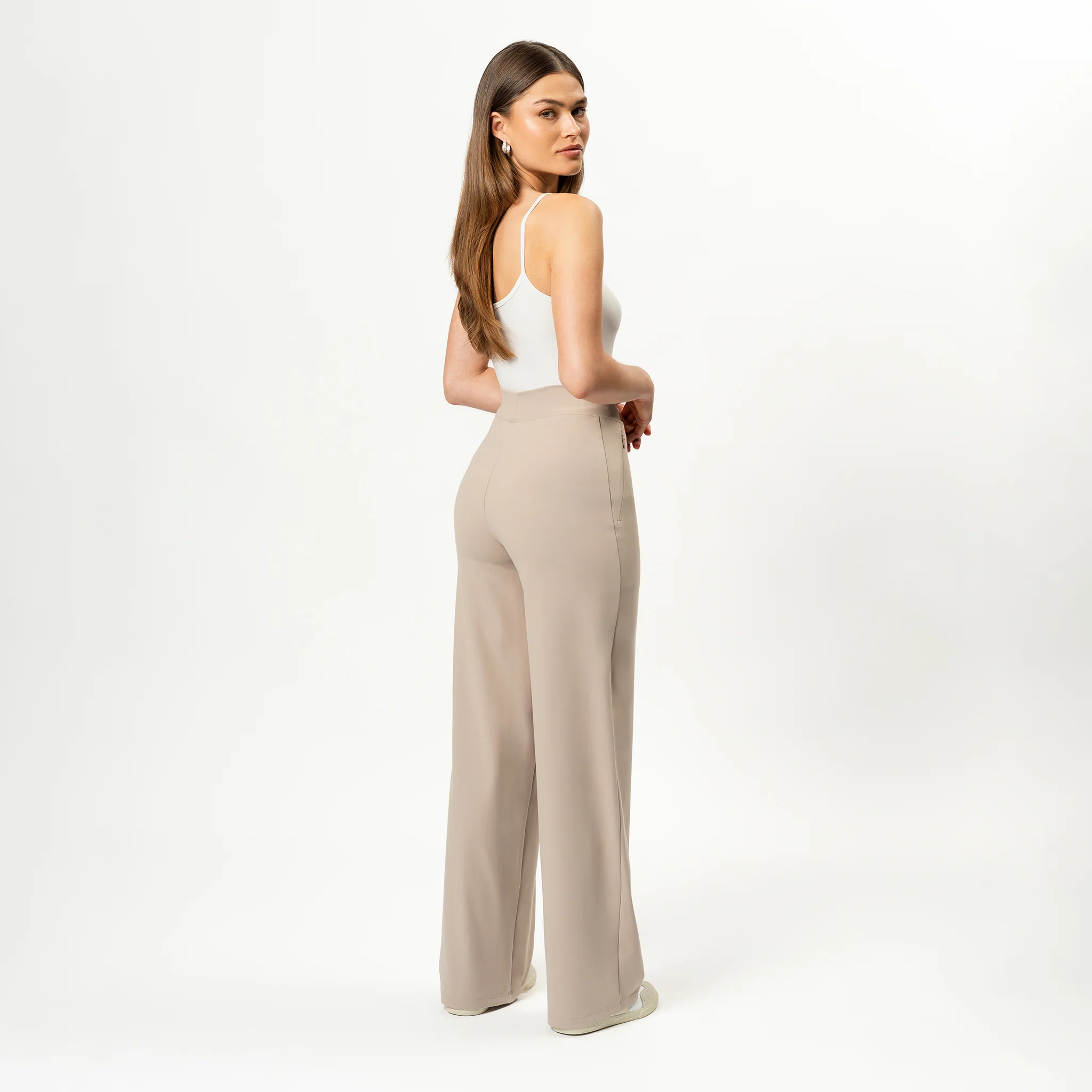 Asana Relaxed Straight Trouser - Image 7