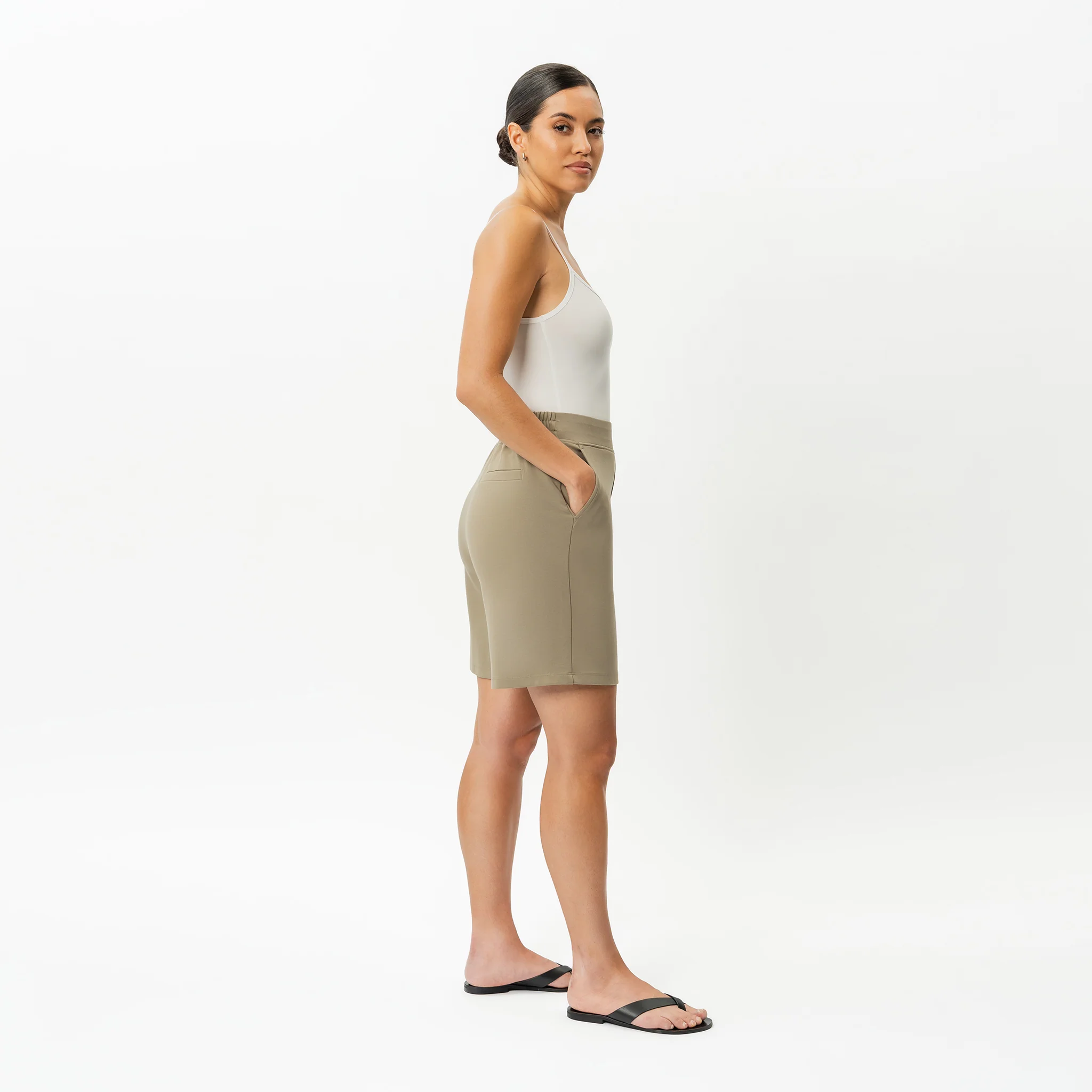Light Ponte Shorts - Image 24