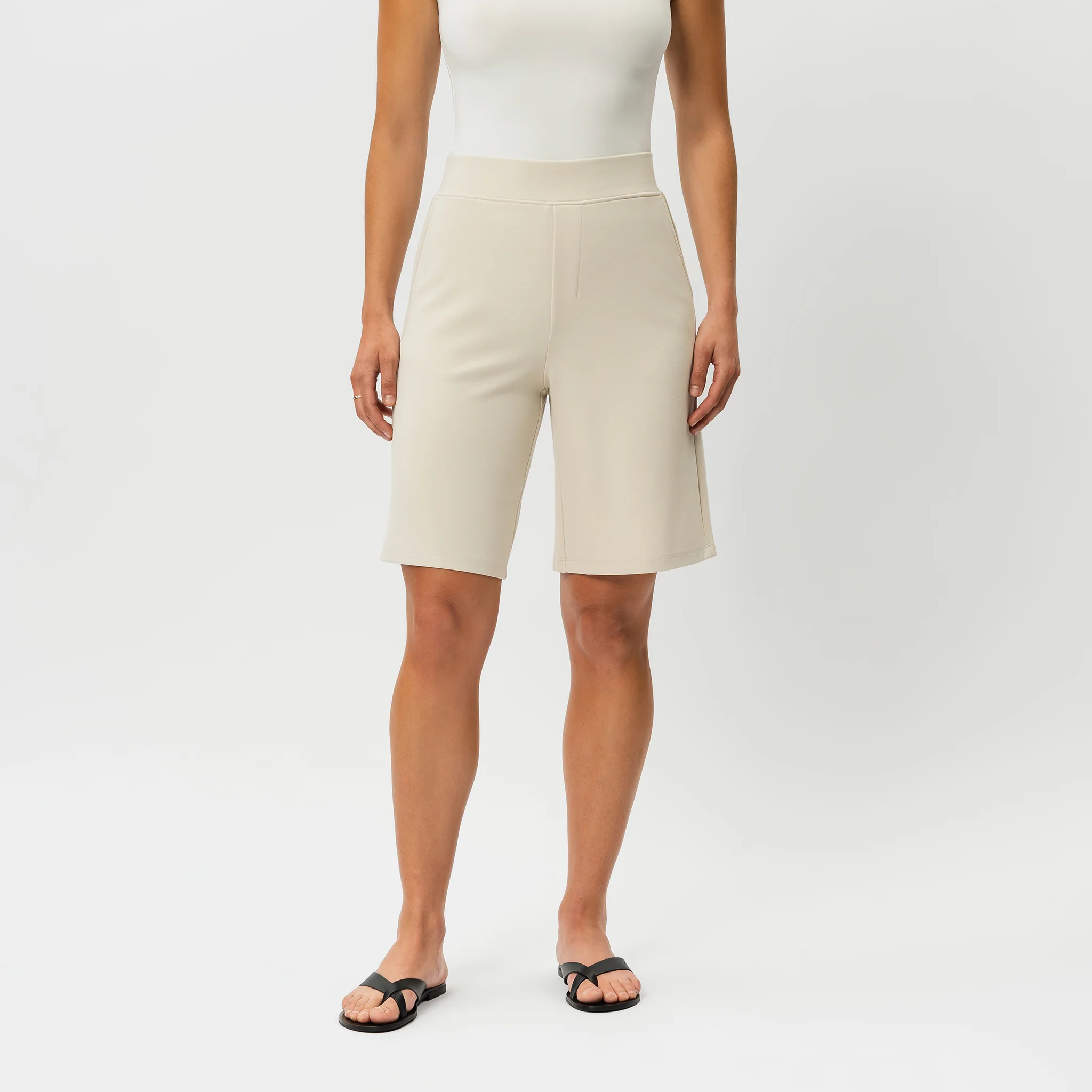 Light Ponte Shorts - Image 35