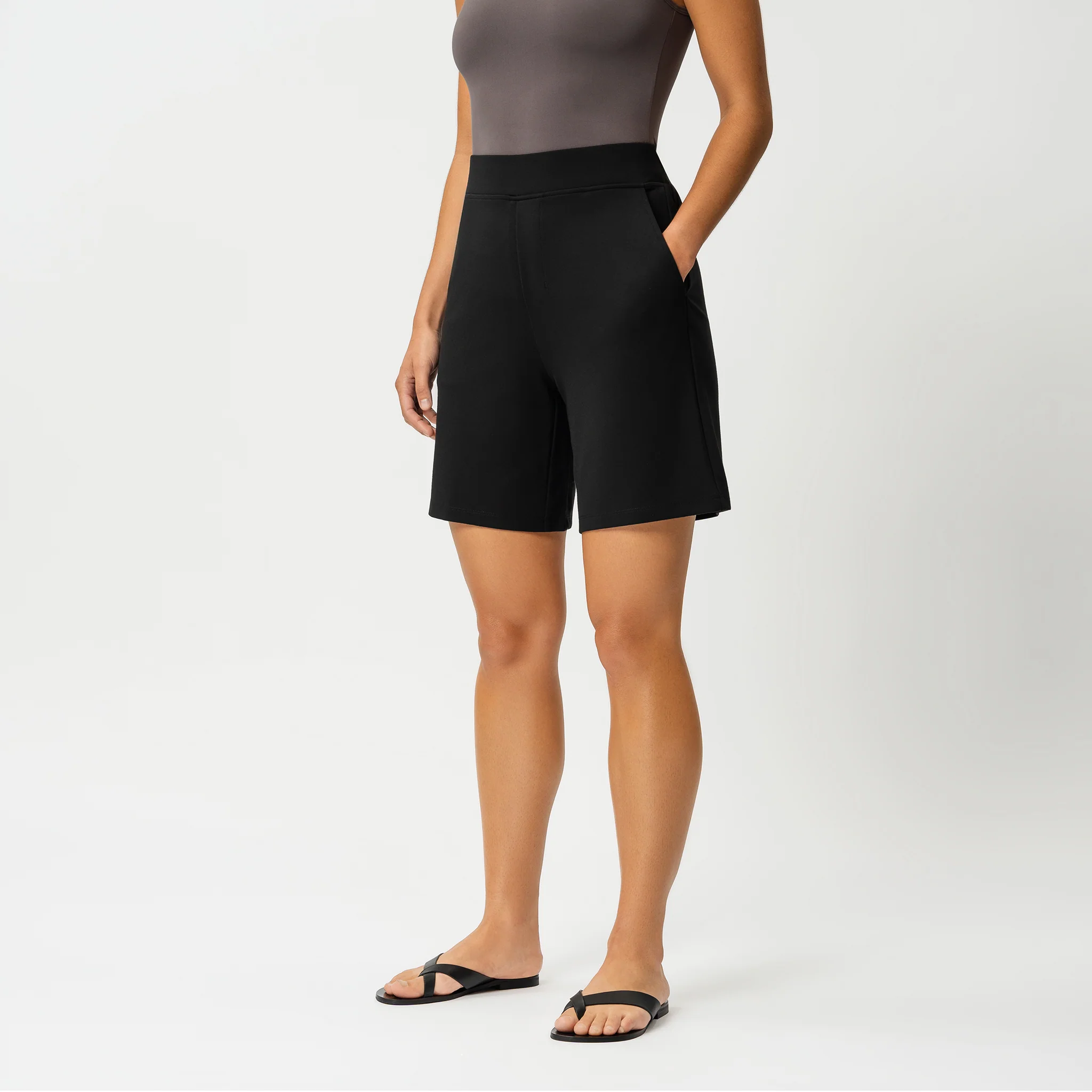 Light Ponte Shorts - Image 24