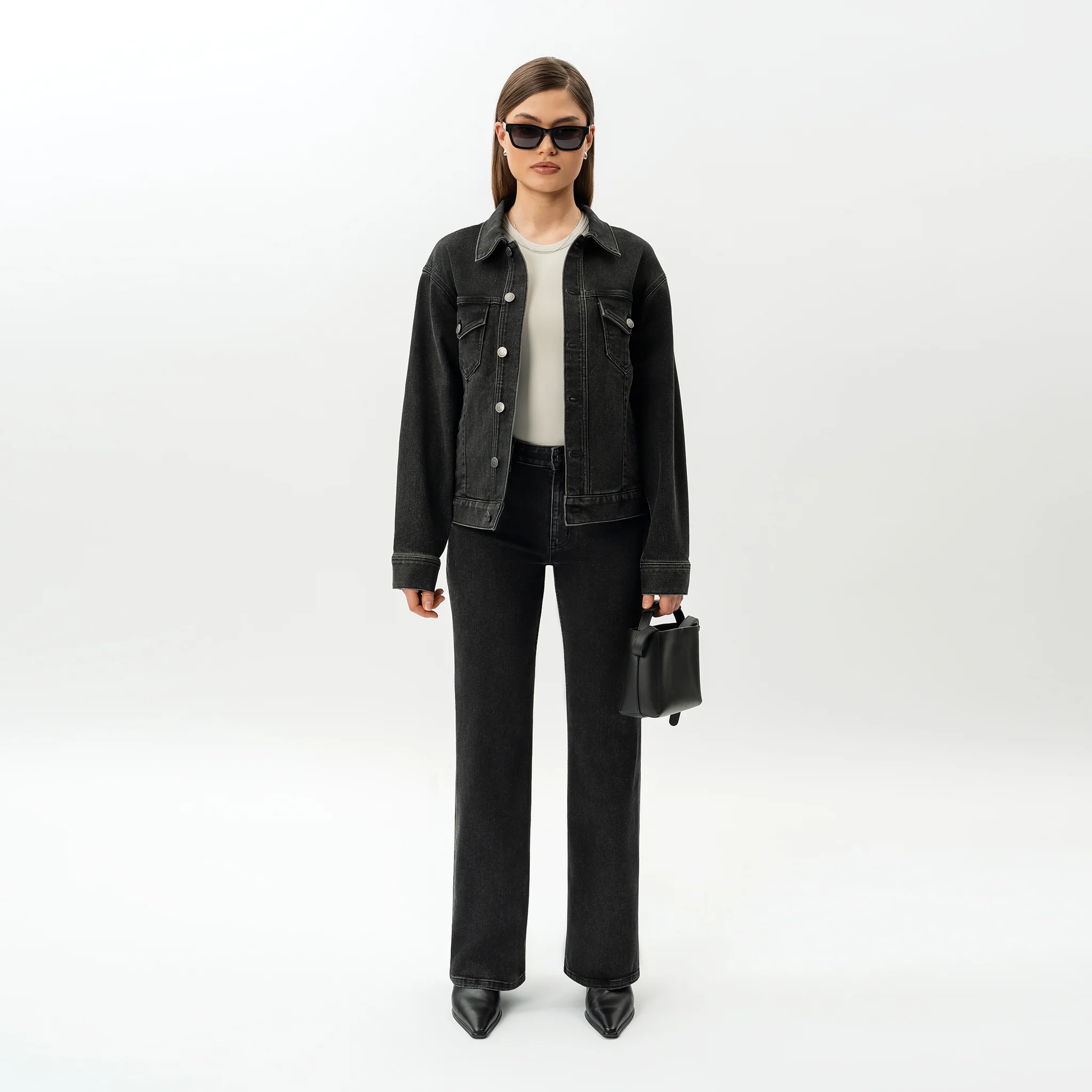 Relaxed ComfortDenim™ Jeans - Image 5