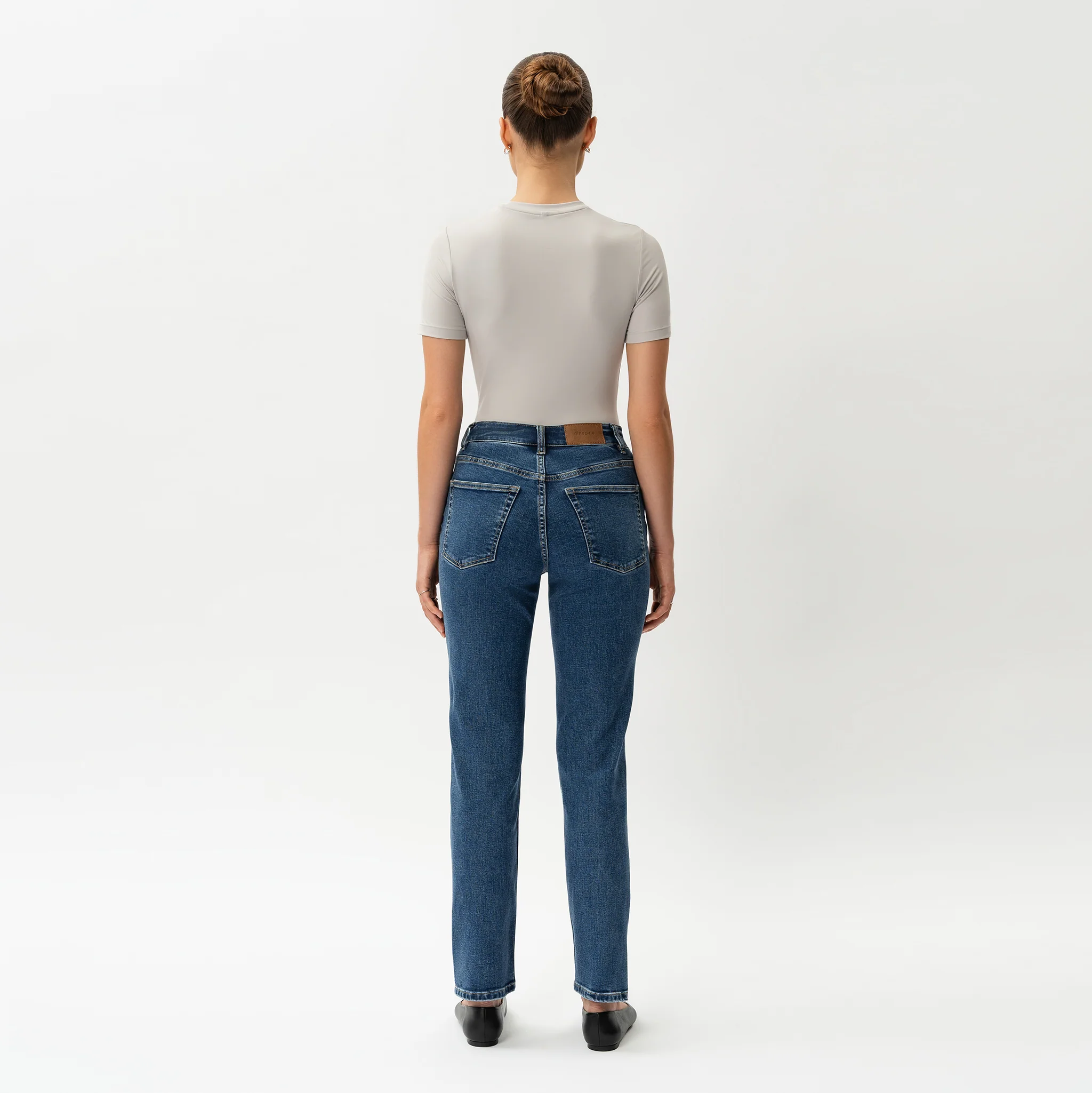Slim ComfortDenim™ Jeans - Image 9